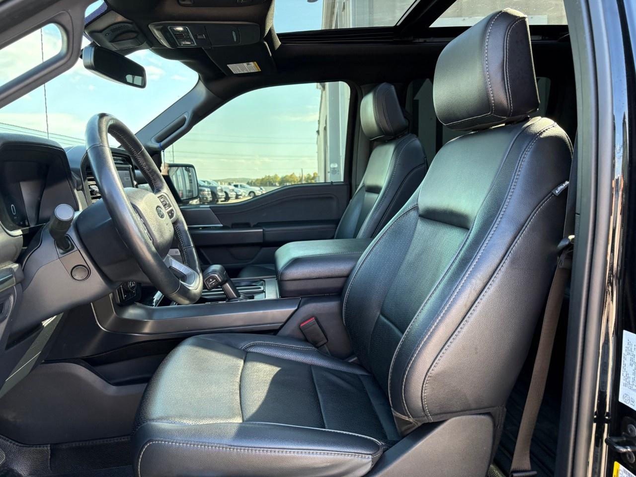 2024 Ford F-150 Lariat 4WD SuperCrew 5.5' Box Photo