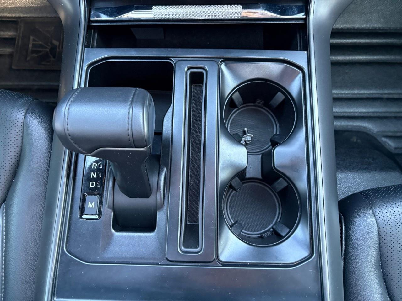 2024 Ford F-150 Lariat 4WD SuperCrew 5.5' Box Photo