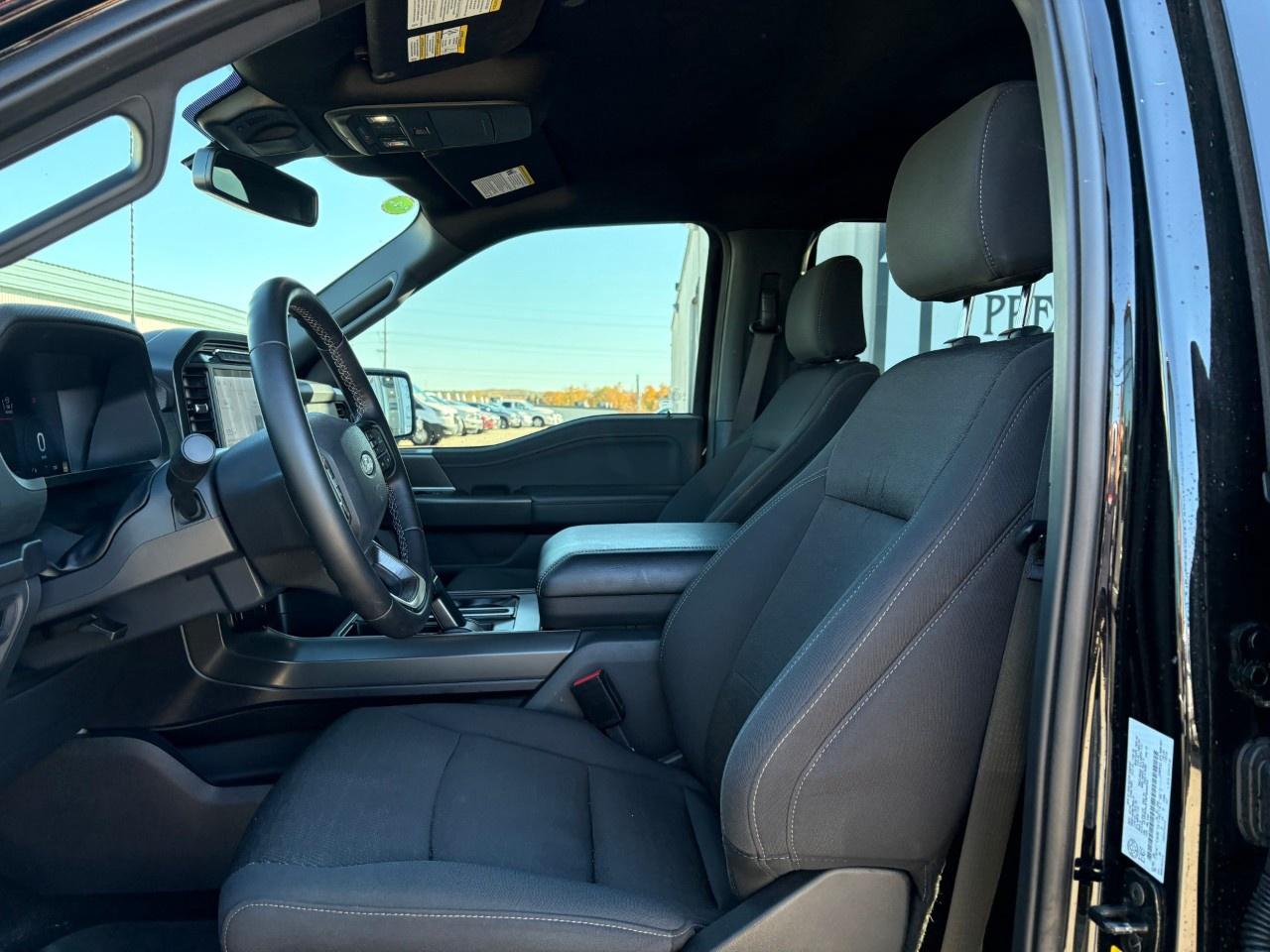 2024 Ford F-150 XLT 4WD SuperCrew 5.5' Box Photo