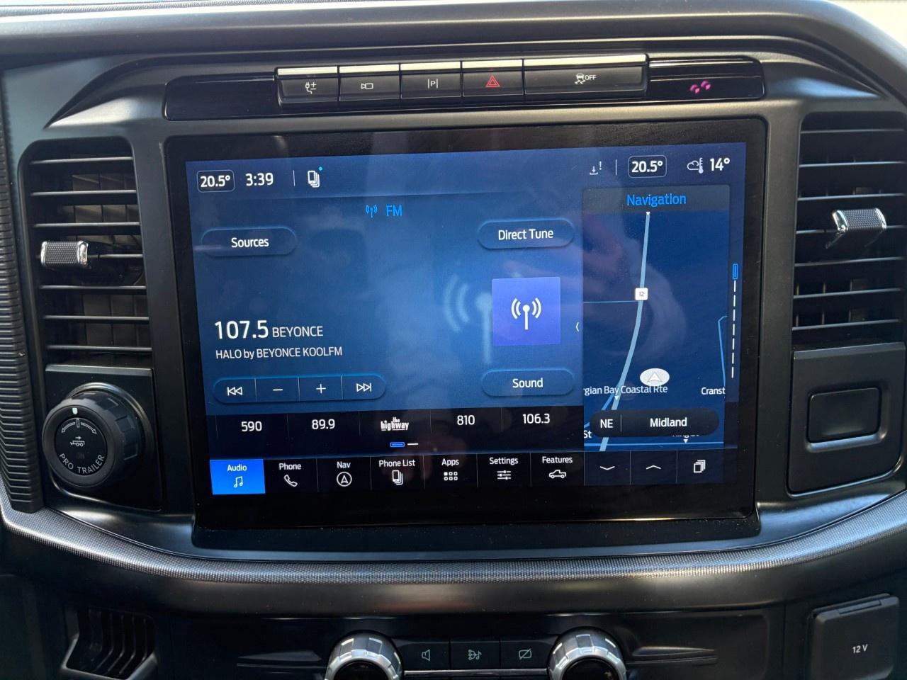 2024 Ford F-150 Lariat 4WD SuperCrew 5.5' Box Photo
