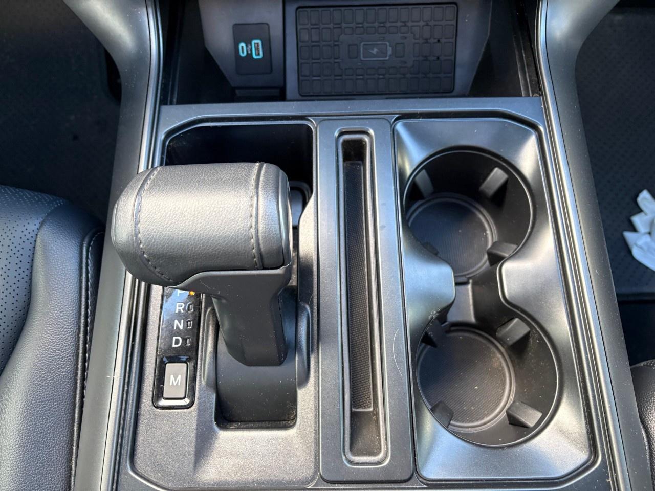 2024 Ford F-150 Lariat 4WD SuperCrew 5.5' Box Photo