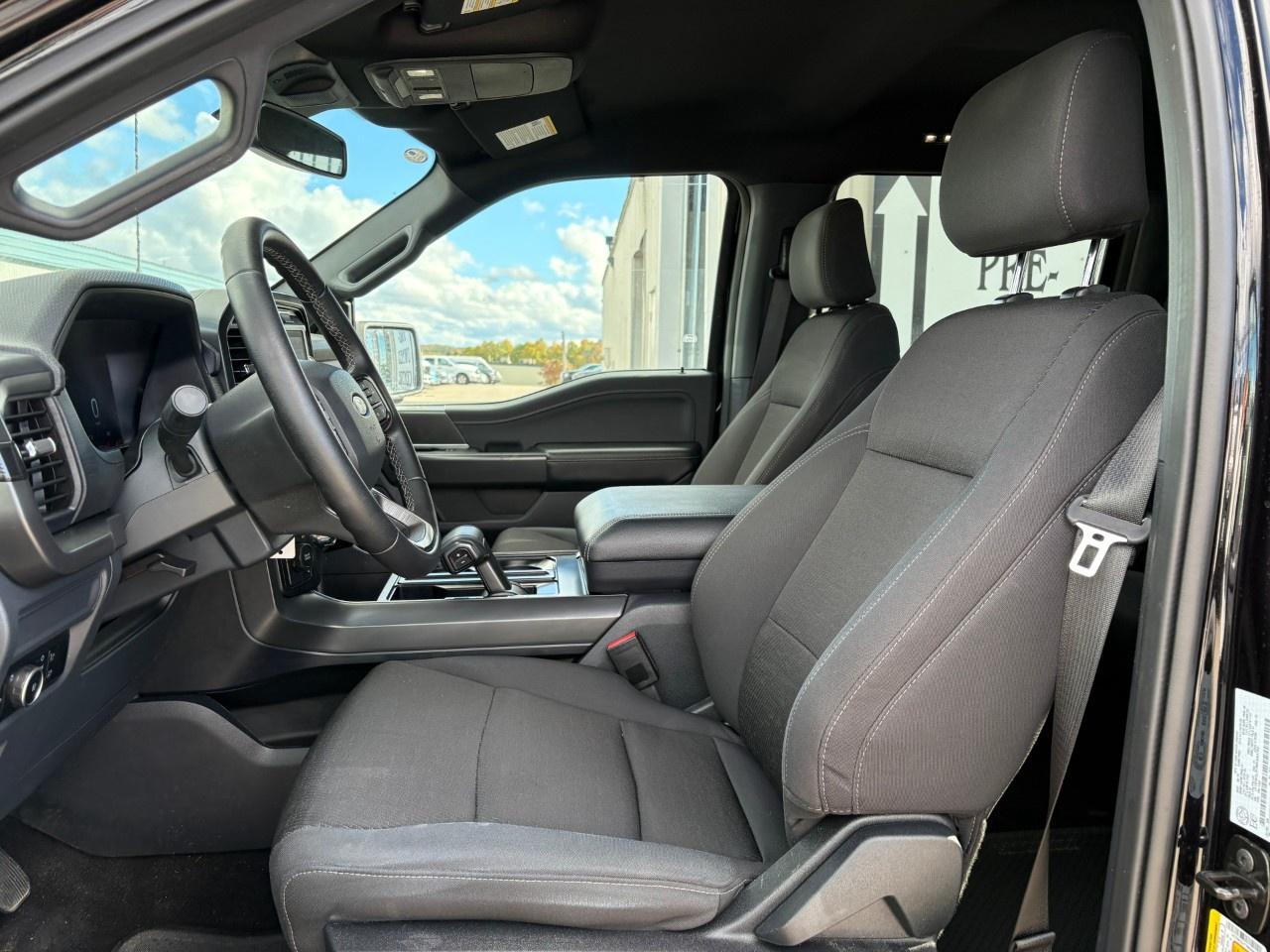 2024 Ford F-150 XLT 4WD SuperCrew 5.5' Box Photo