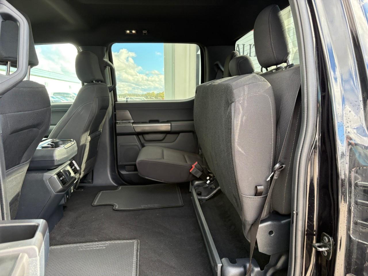 2024 Ford F-150 XLT 4WD SuperCrew 5.5' Box Photo