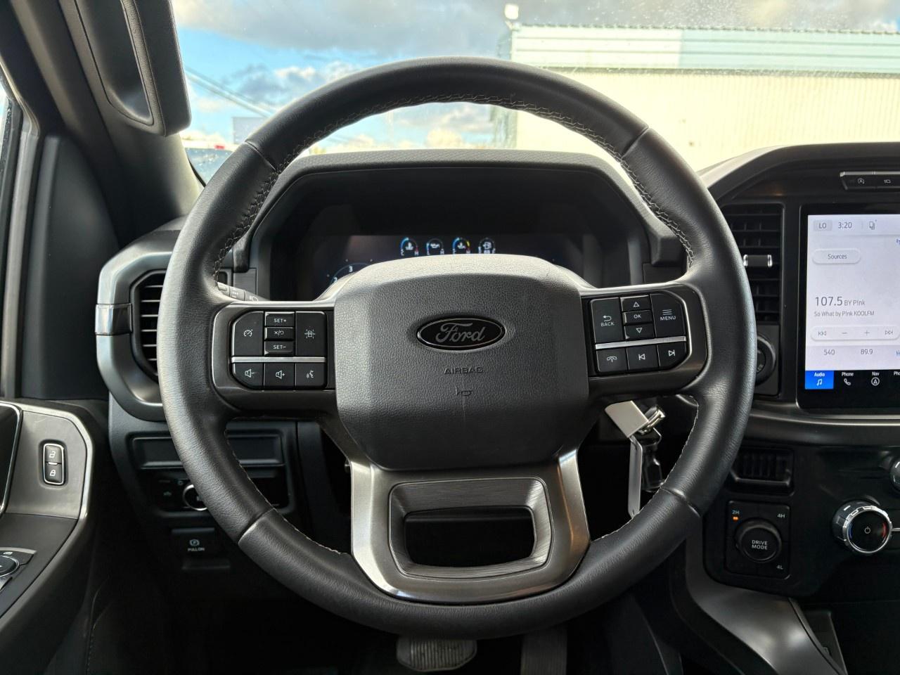 2024 Ford F-150 XLT 4WD SuperCrew 5.5' Box Photo