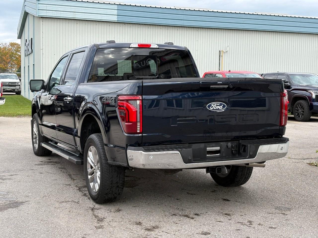 2024 Ford F-150 Lariat 4WD SuperCrew 5.5' Box Photo