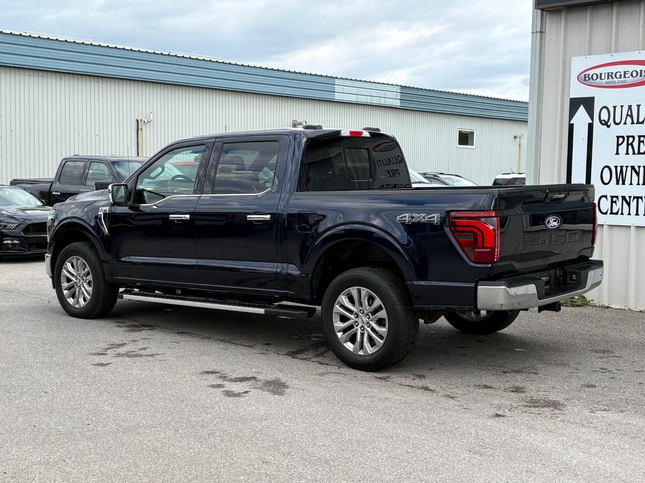 2024 Ford F-150 Lariat 4WD SuperCrew 5.5' Box Photo