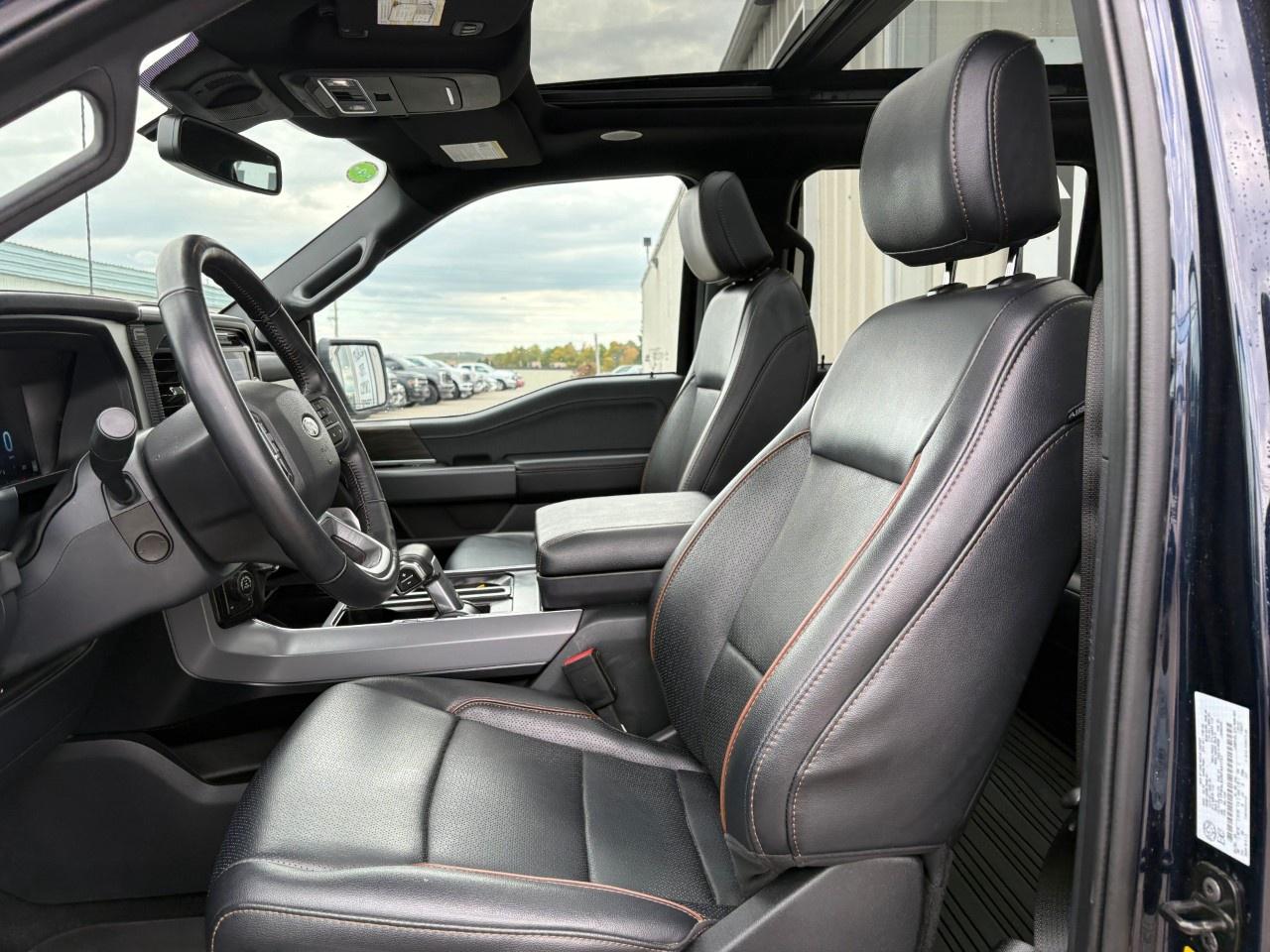 2024 Ford F-150 Lariat 4WD SuperCrew 5.5' Box Photo