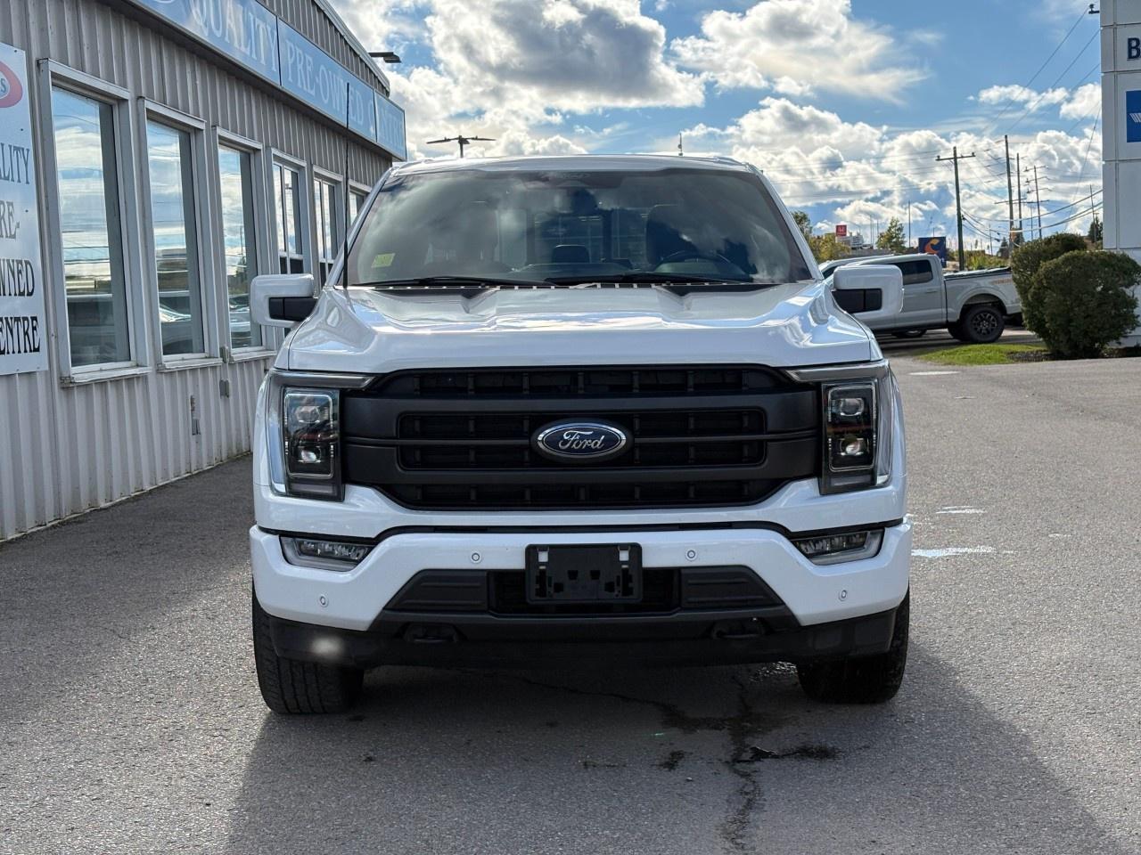 2022 Ford F-150 Lariat 4WD SuperCrew 5.5' Box Photo