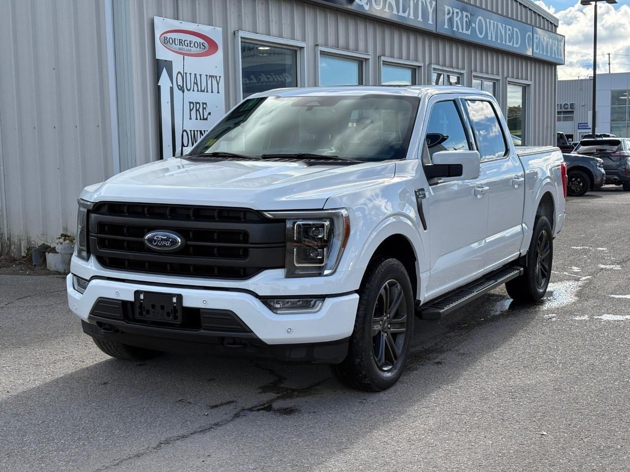 2022 Ford F-150 Lariat 4WD SuperCrew 5.5' Box Photo1