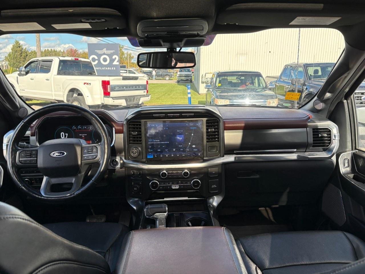 2022 Ford F-150 Lariat 4WD SuperCrew 5.5' Box Photo