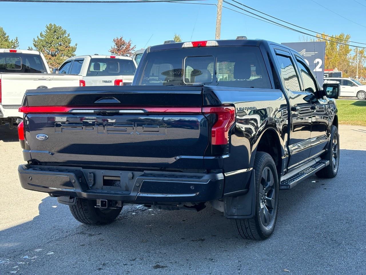 2022 Ford F-150 Lightning Lariat 4WD SuperCrew 5.5' Box Photo