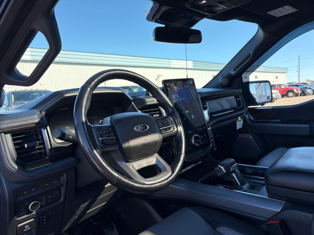 2022 Ford F-150 Lightning Lariat 4WD SuperCrew 5.5' Box Photo