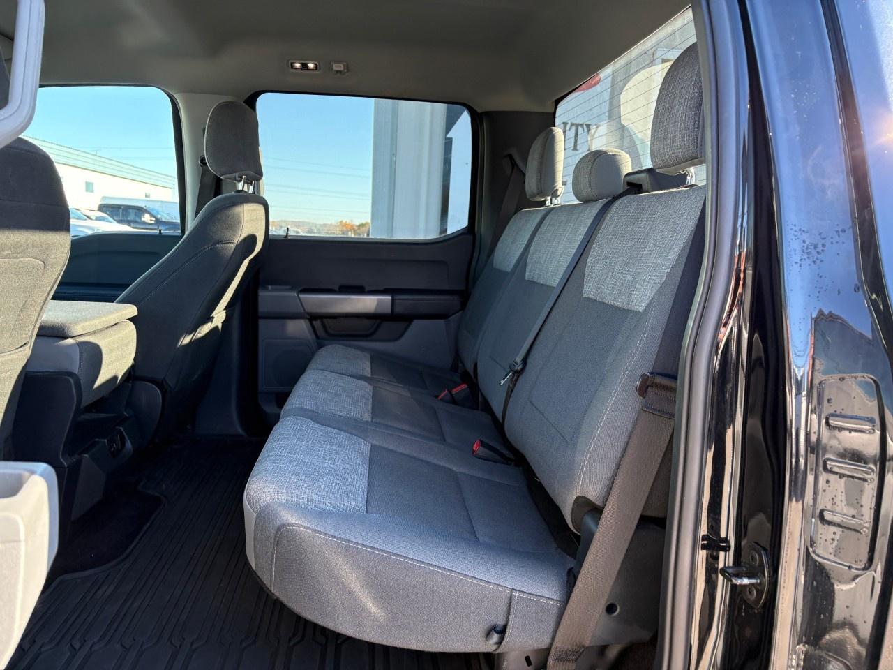 2022 Ford F-150 XLT 4WD SuperCrew 5.5' Box Photo