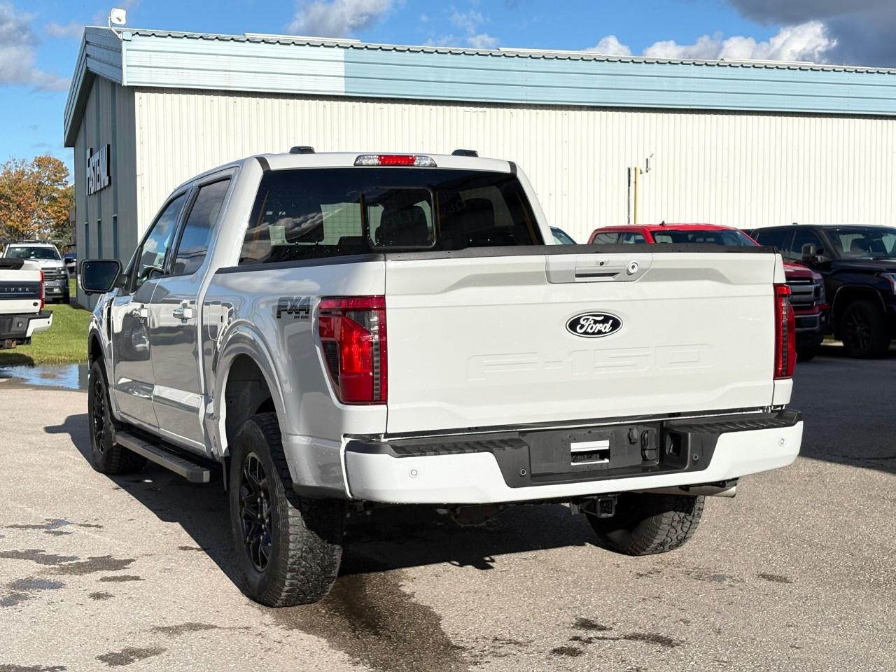 2024 Ford F-150 XLT 4WD SuperCrew 5.5' Box Photo