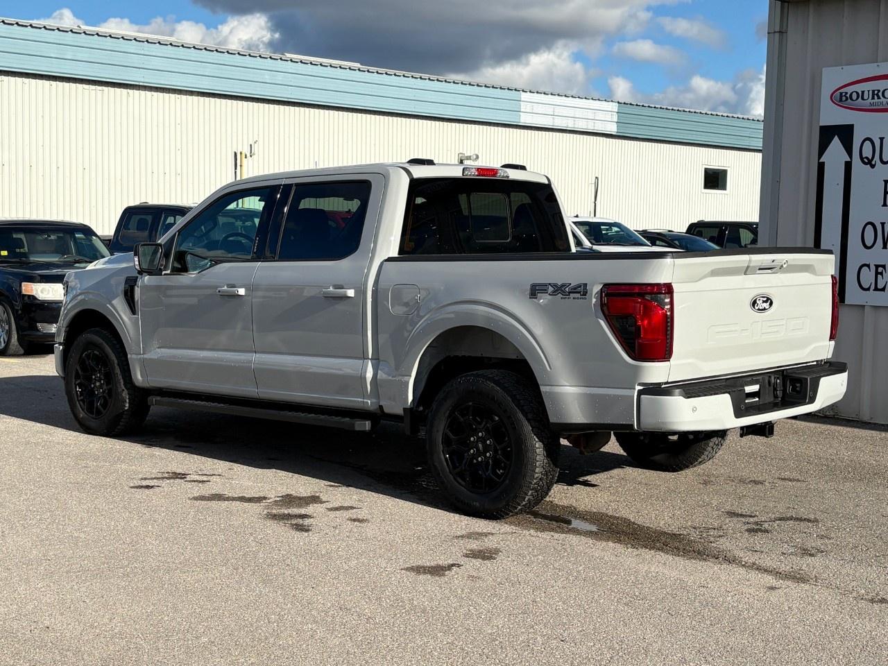 2024 Ford F-150 XLT 4WD SuperCrew 5.5' Box Photo