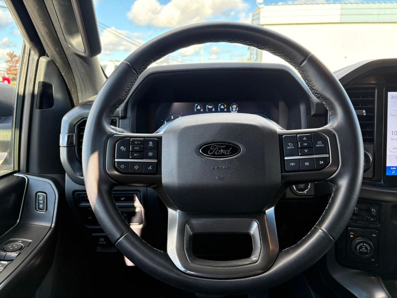 2024 Ford F-150 XLT 4WD SuperCrew 5.5' Box Photo