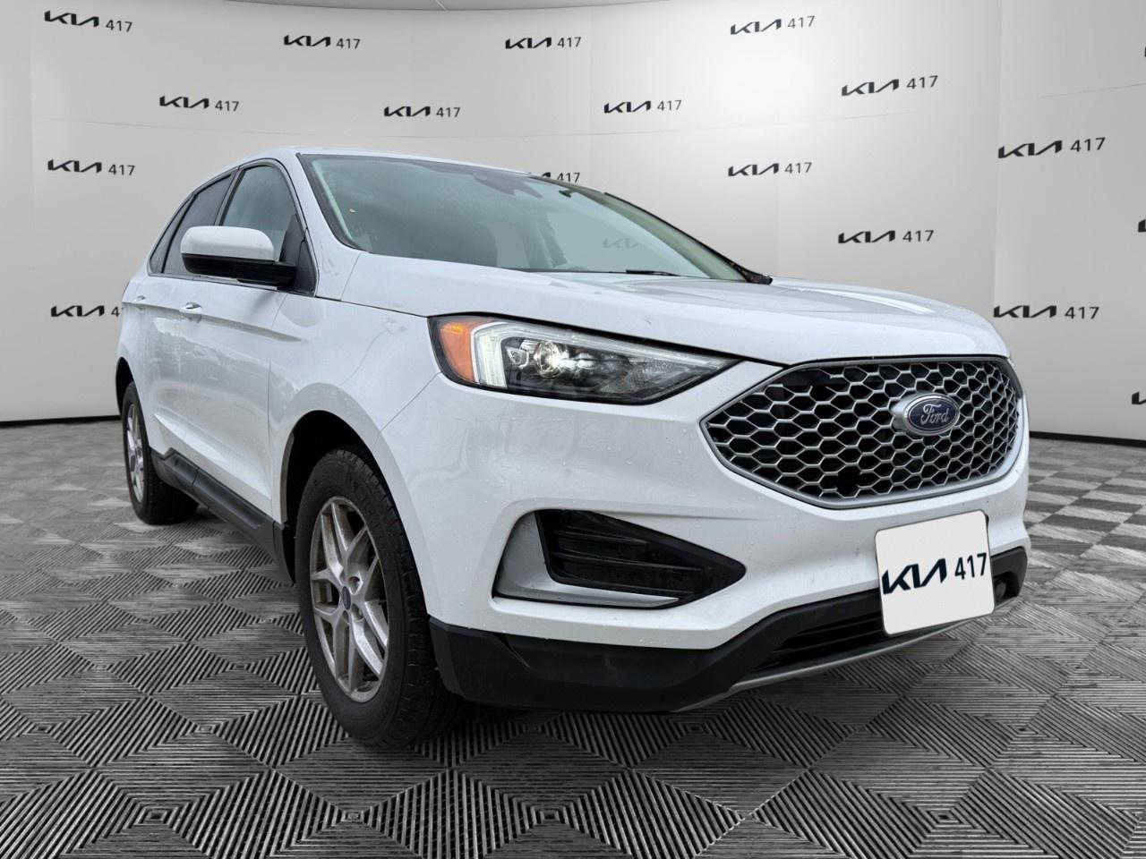 2023 Ford Edge SEL AWD Photo