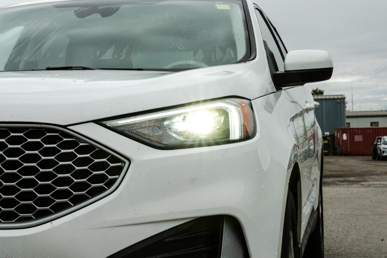 2023 Ford Edge SEL AWD Photo