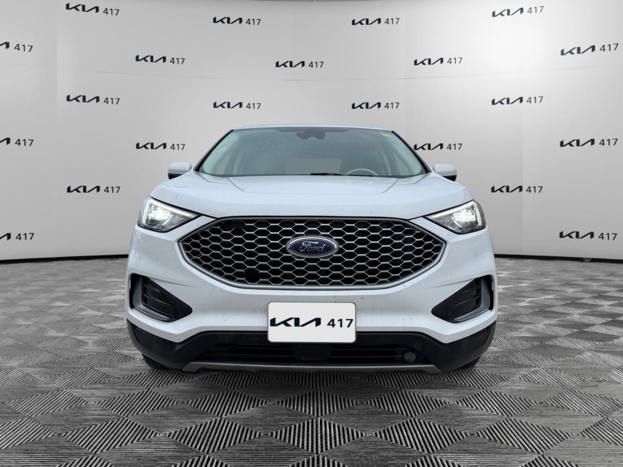 2023 Ford Edge SEL AWD Photo
