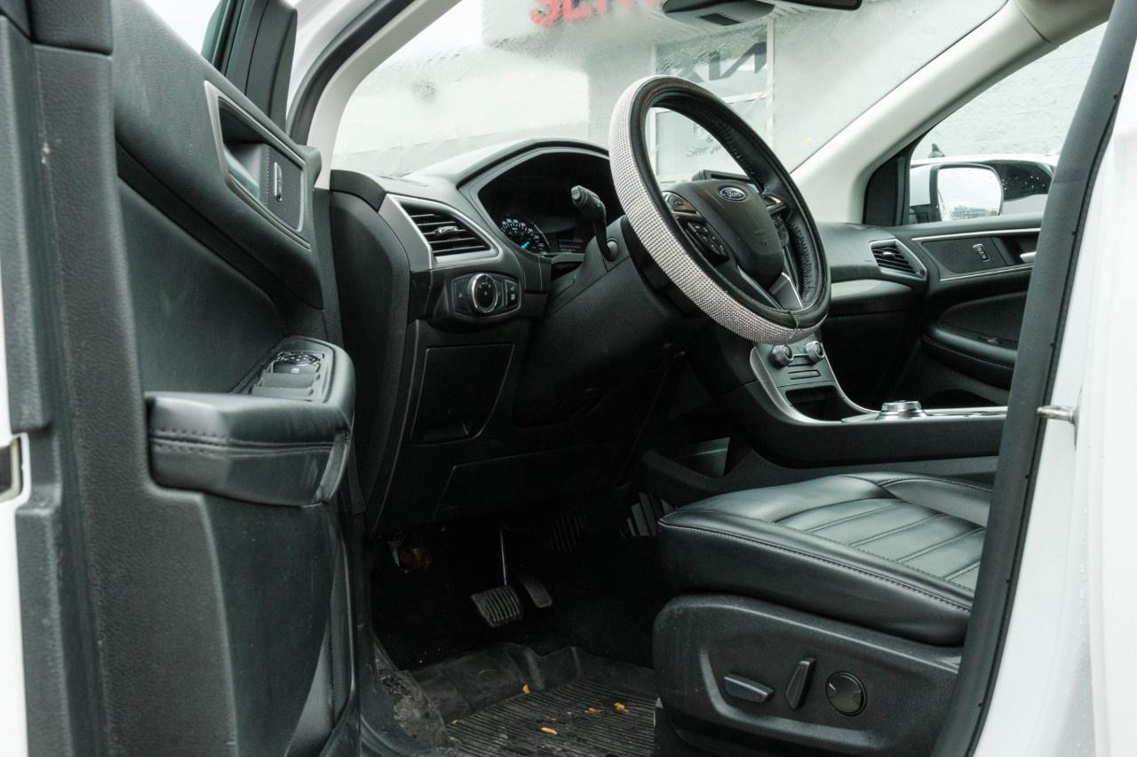 2023 Ford Edge SEL AWD Photo