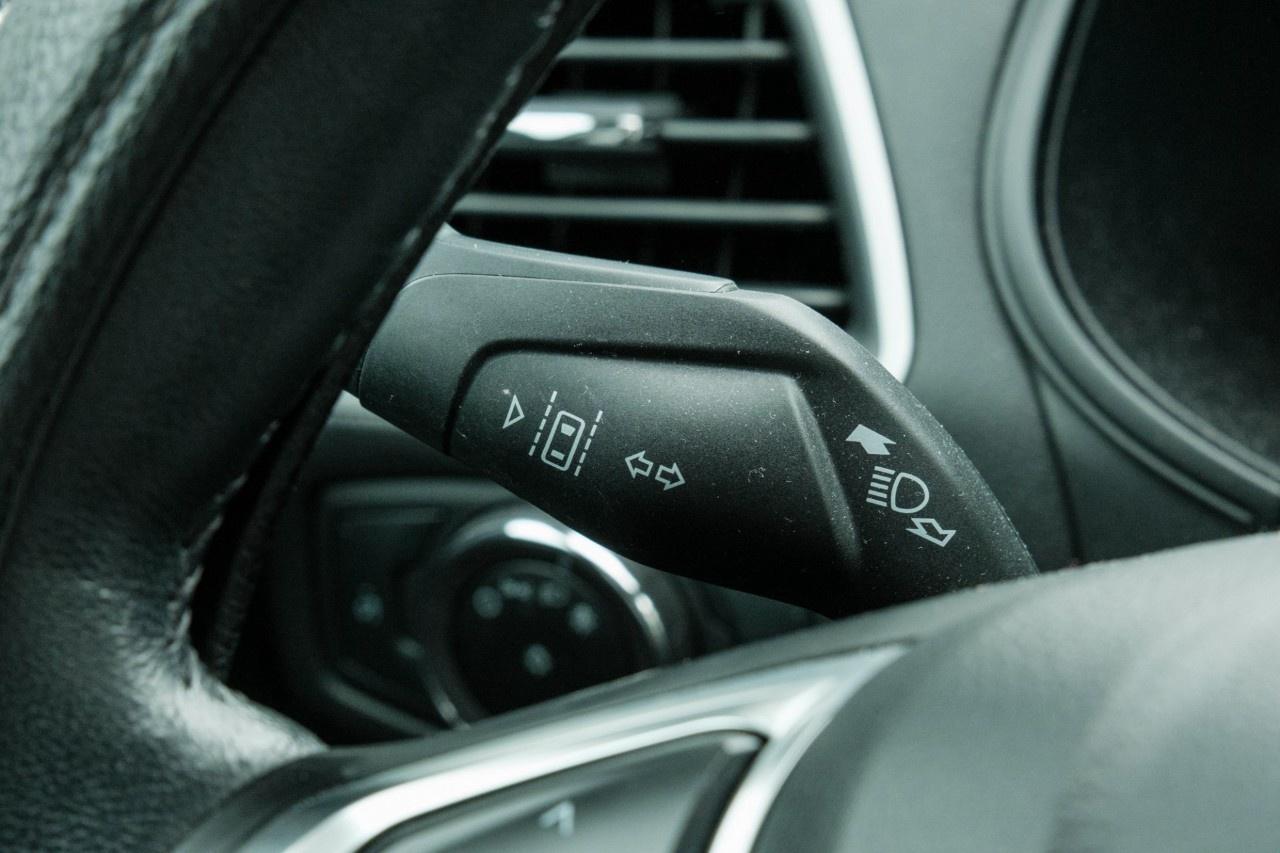 2023 Ford Edge SEL AWD Photo