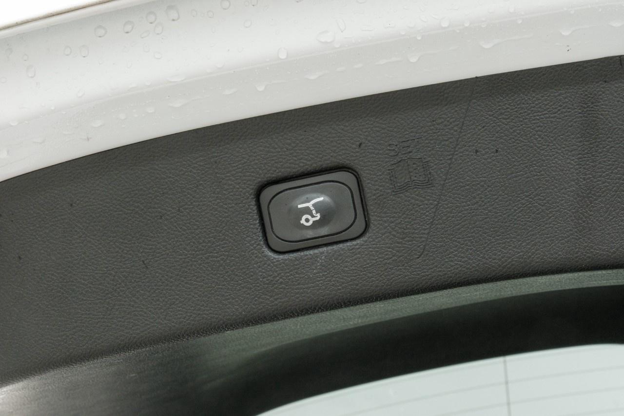 2023 Ford Edge SEL AWD Photo