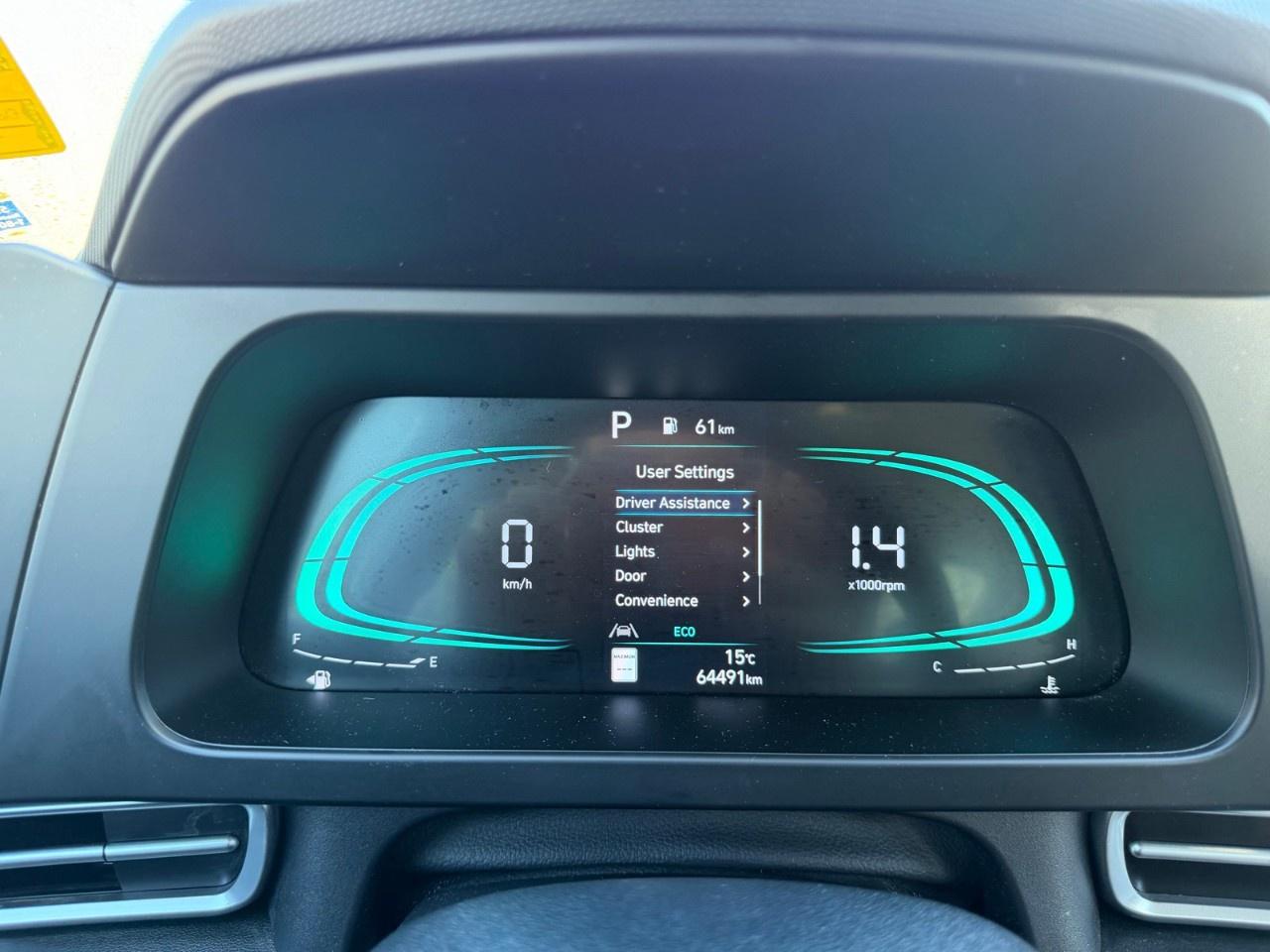 2024 Hyundai Elantra Preferred IVT Photo