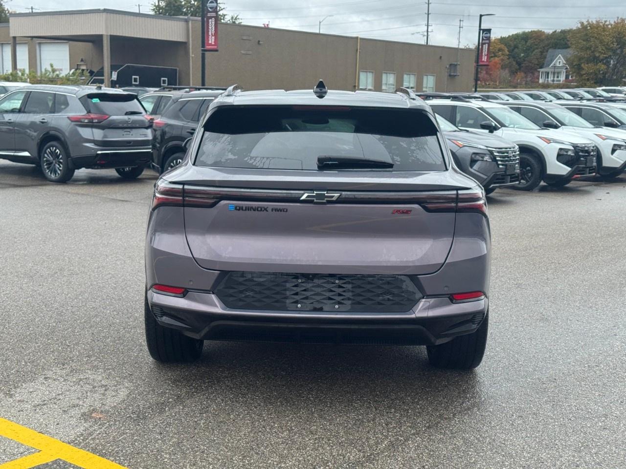 2024 Chevrolet Equinox EV 4dr RS w/2RS Photo