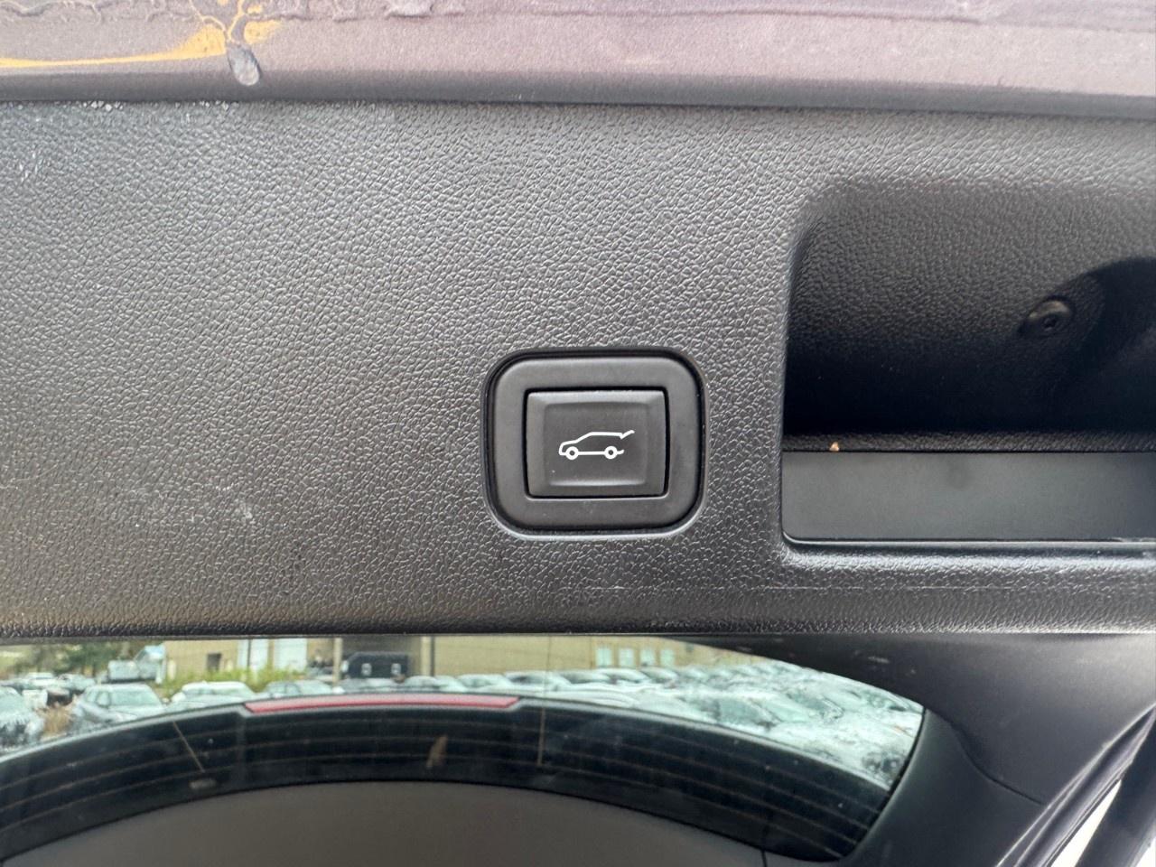 2024 Chevrolet Equinox EV 4dr RS w/2RS Photo