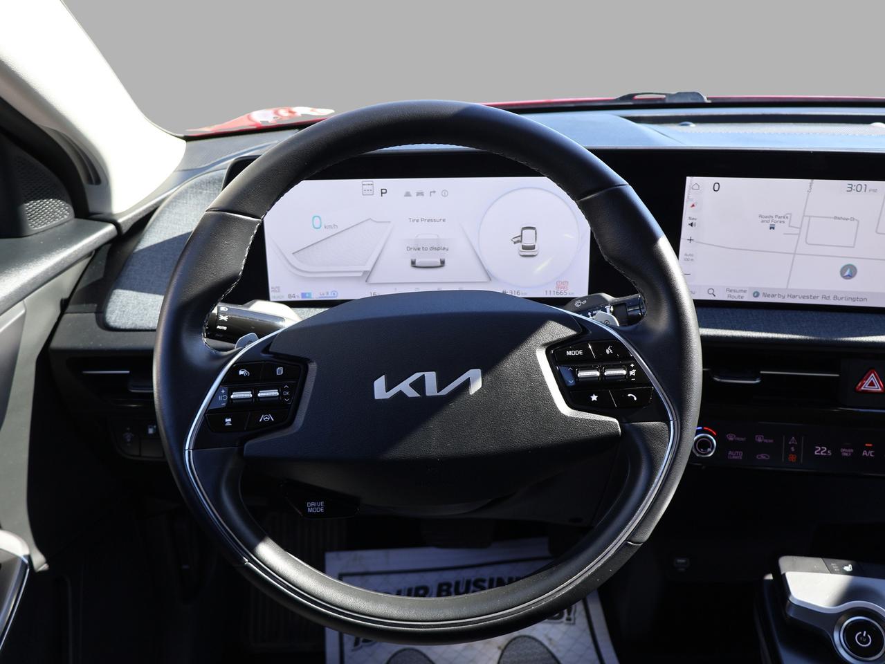 2023 Kia EV6 WIND *1 OWNER* CAMERA NAV BLUETOOTH LEATHER HEATED SEATS CRUISE ALLOYS Photo