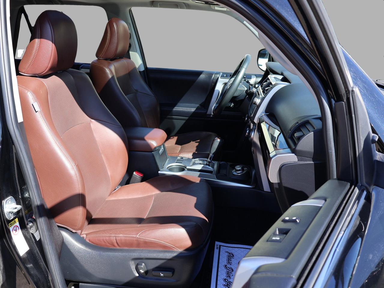 2018 Toyota 4Runner LIMITED 4WD *ACCIDENT FREE*7 SEATS* CAMERA NAV BLUETOOTH LEATHER HEATED SEATS SUNROOF CRUISE ALLOYS Photo