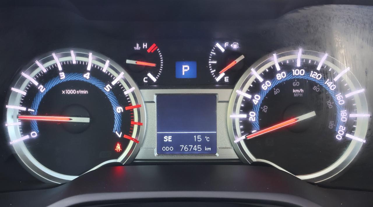 2018 Toyota 4Runner LIMITED 4WD *ACCIDENT FREE*7 SEATS* CAMERA NAV BLUETOOTH LEATHER HEATED SEATS SUNROOF CRUISE ALLOYS Photo