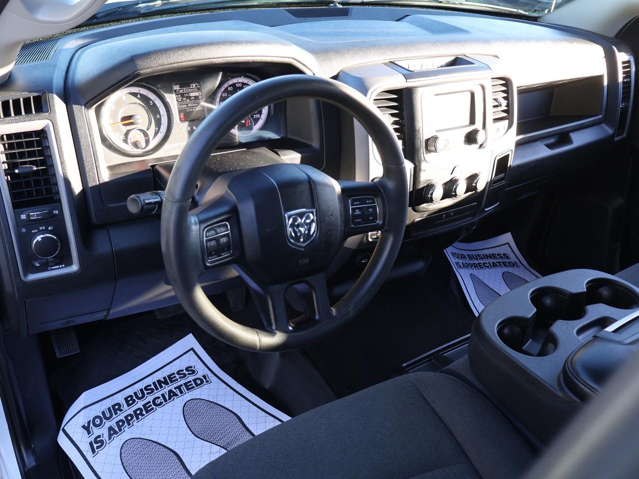 2021 RAM 1500 Classic TRADESMAN CREW 4WD CAMERA BLUETOOTH CRUISE ALLOYS Photo