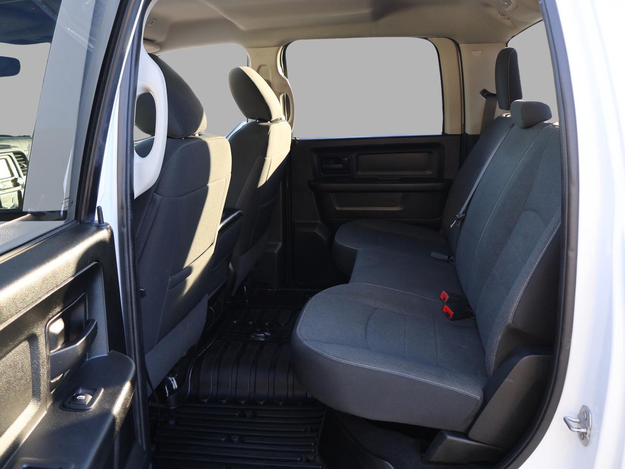 2021 RAM 1500 Classic TRADESMAN CREW 4WD CAMERA BLUETOOTH CRUISE ALLOYS Photo