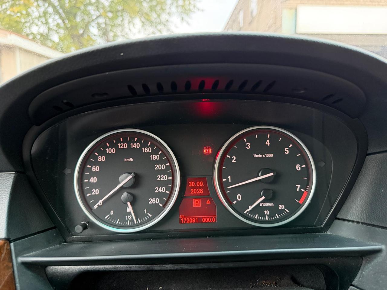 2008 BMW 5 Series 4dr Sdn 528xi AWD Photo