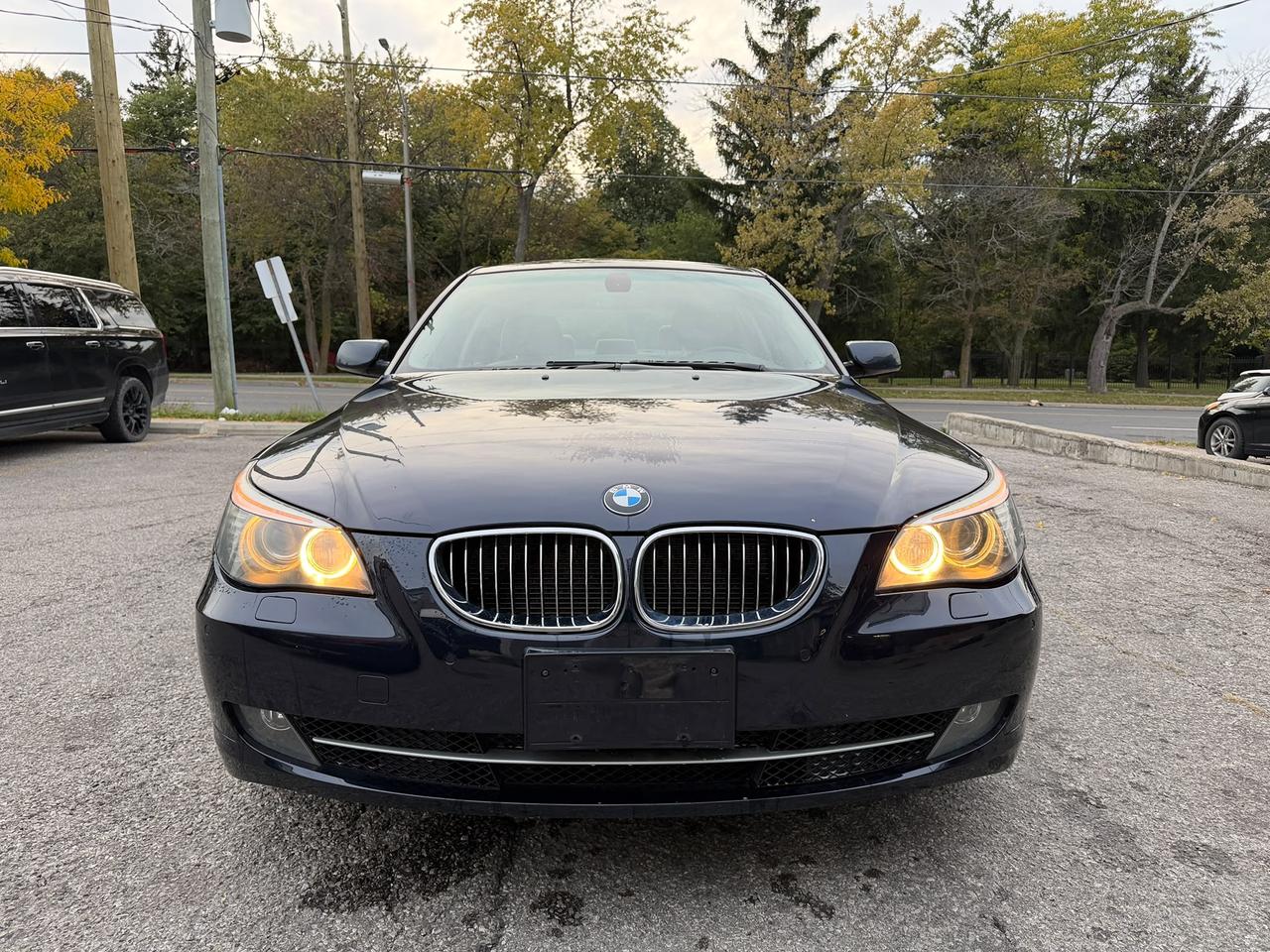 2008 BMW 5 Series 4dr Sdn 528xi AWD Photo