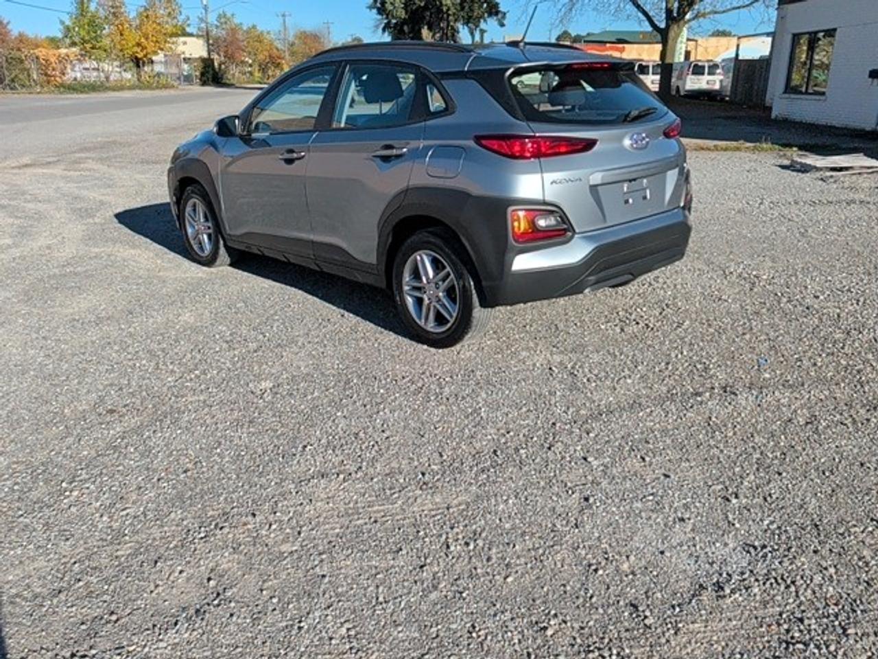 2021 Hyundai KONA Essential Photo