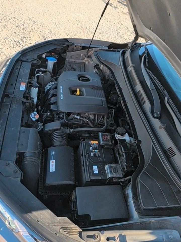 2021 Hyundai KONA Essential Photo