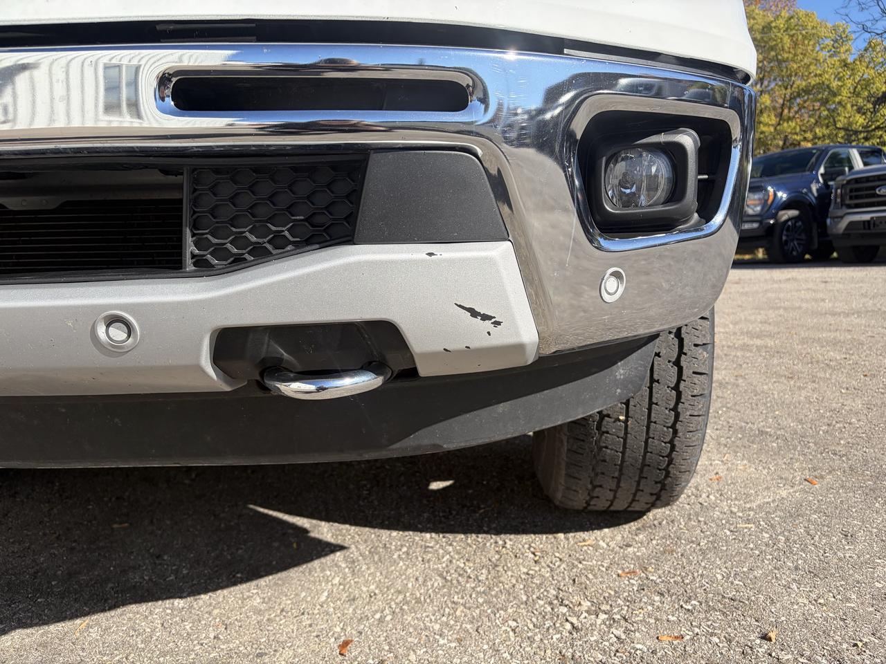2023 Ford Ranger XLT 4WD SuperCrew 5' Box Photo3