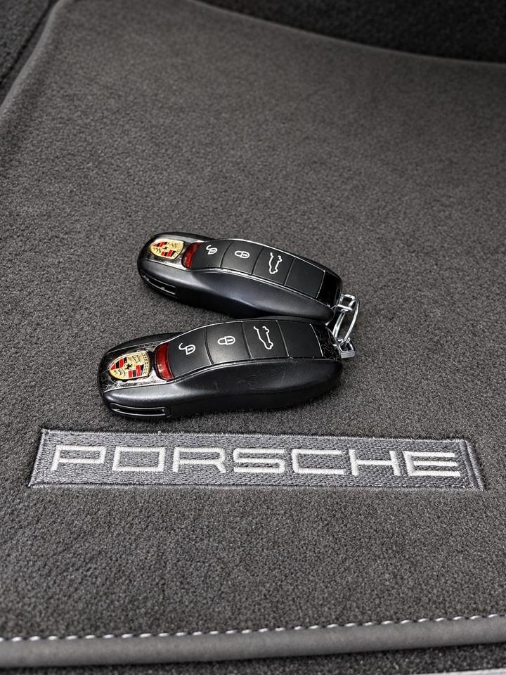 2018 Porsche Macan S AWD Photo