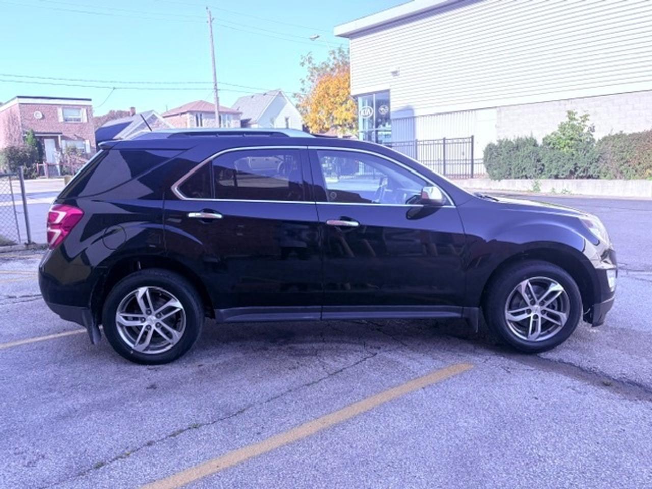 2017 Chevrolet Equinox Premier **LEATHER-ROOF-NAVI-CAMERA-NEW BRAKES-TIRES** Photo