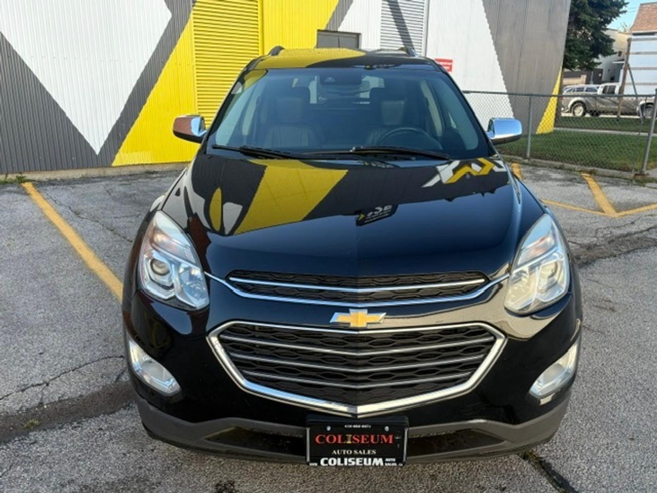 2017 Chevrolet Equinox Premier **LEATHER-ROOF-NAVI-CAMERA-NEW BRAKES-TIRES** Photo