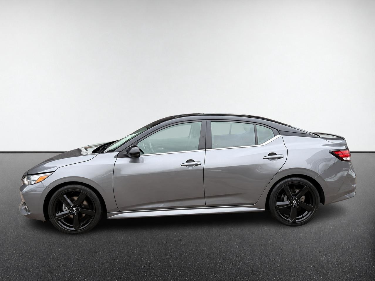 2022 Nissan Sentra SR , MIDNIGHT EDITION Photo