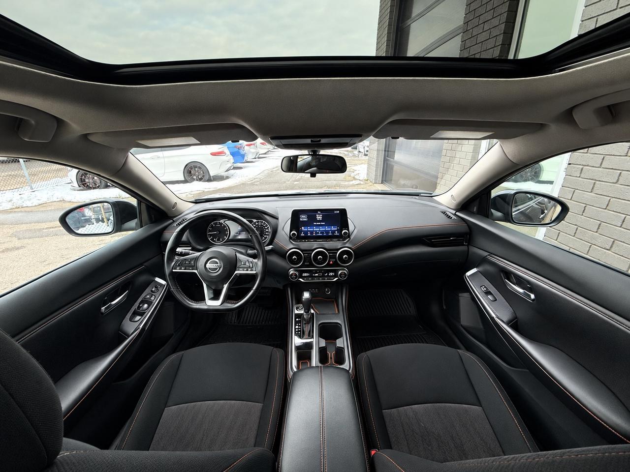 2022 Nissan Sentra SR , MIDNIGHT EDITION Photo