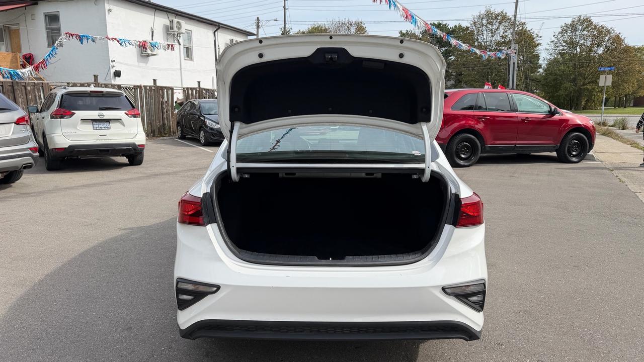 2020 Kia Forte LX Photo4