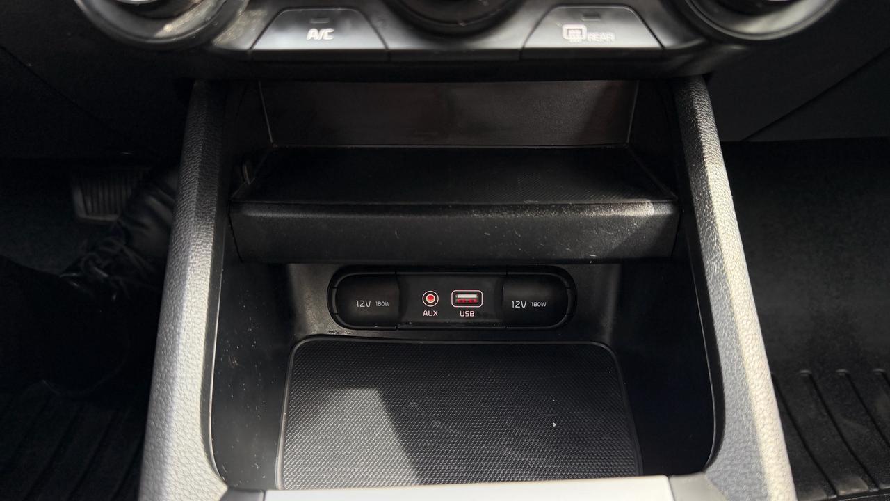 2020 Kia Forte LX Photo