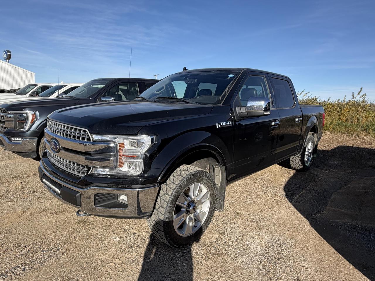 2018 Ford F-150 Lariat Photo2