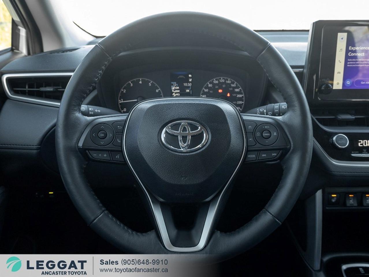 2024 Toyota Corolla Cross LE AWD Photo