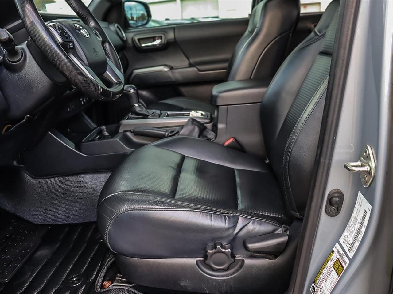 2019 Toyota Tacoma 4x4 Double Cab V6 Auto SR5 Photo