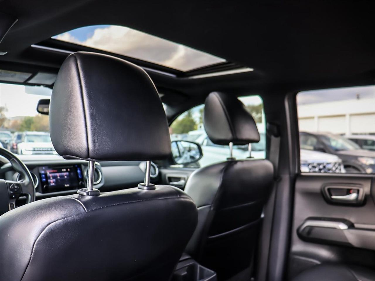 2019 Toyota Tacoma 4x4 Double Cab V6 Auto SR5 Photo